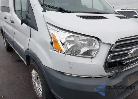 2016 Ford Transit-250 z USA, uszkodzony, nr VIN 1FTYR1ZM2GKB04590